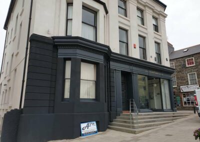 Canfas Gallery Cardigan - Renovation by APW