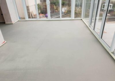 Fast Set Screed Underfloor Heating - APW Homes