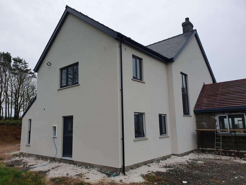 White Weber Chalk Render Pembrokeshire - APW Homes 9